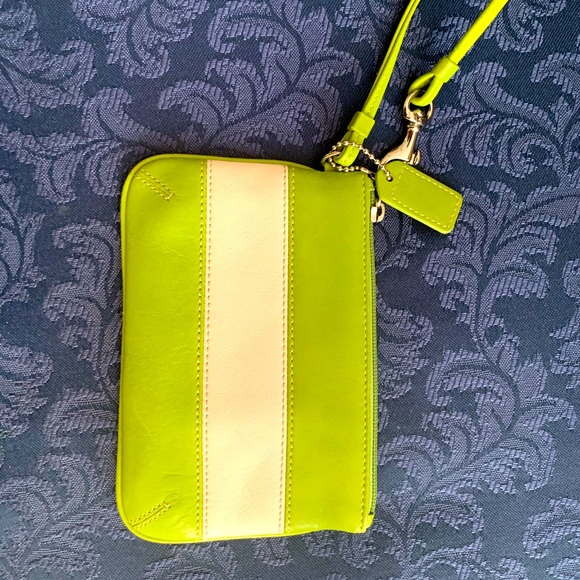 Coach wristlet - Picture 1 of 3